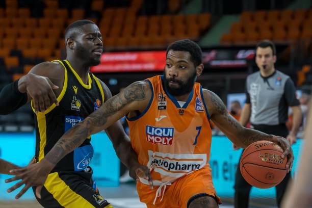 章组合在一 章组合在一